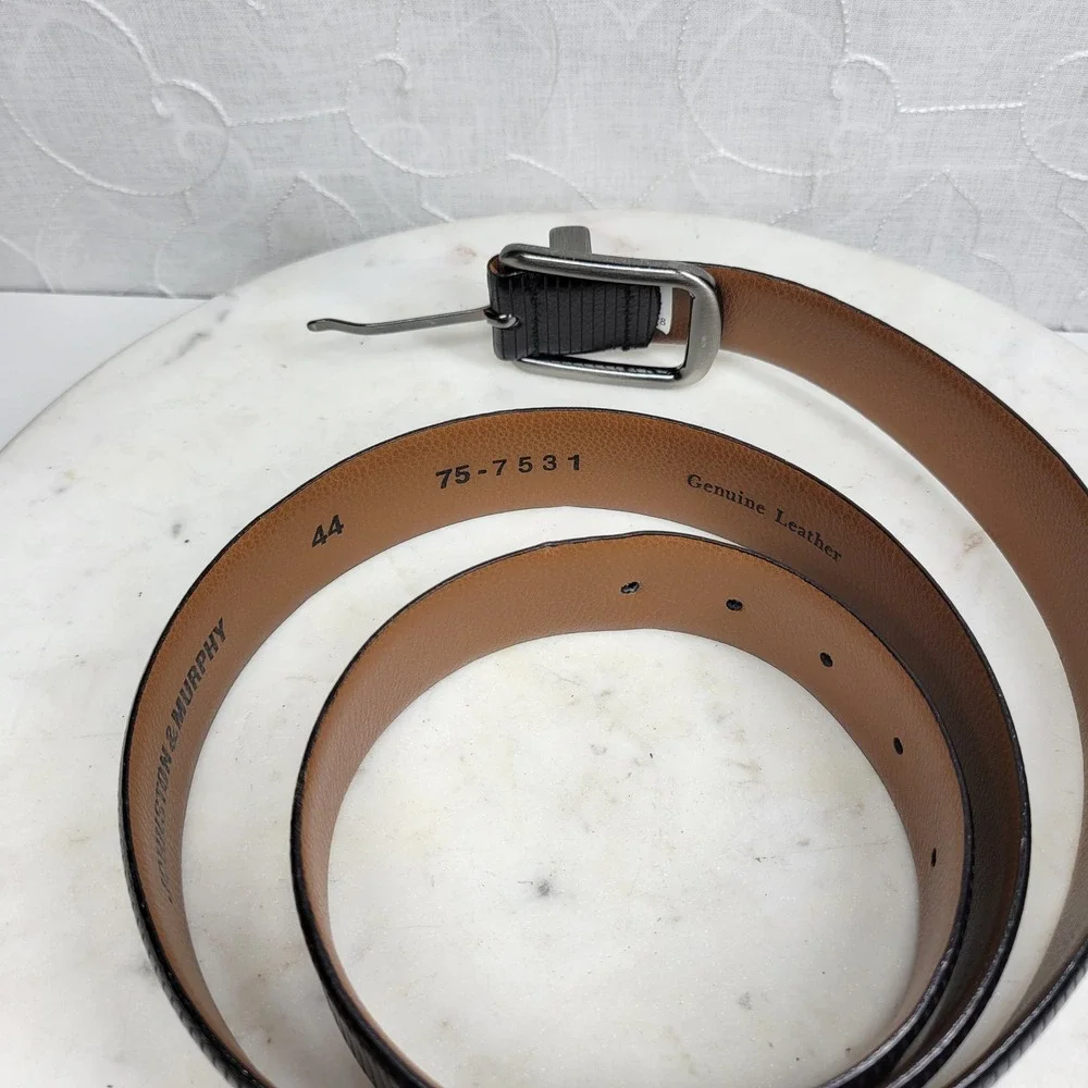 Johnston & Murphy Scored Leather Belt 44 Mens Black Ribbed Italy Dressy Preppy